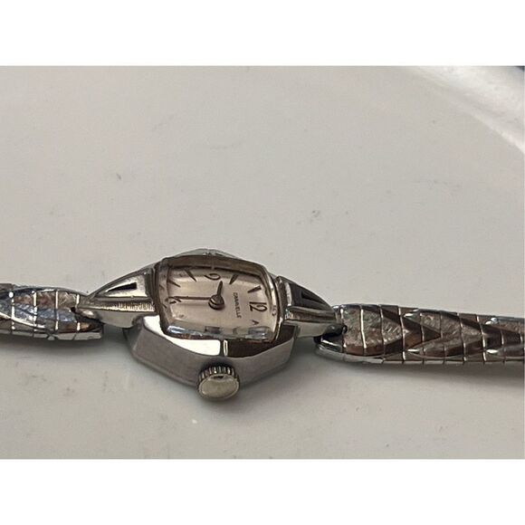 Vtg Working Caravelle By Bulova Stainless Face w/10k GF Band Wind Up Wrist Watch main image 4
